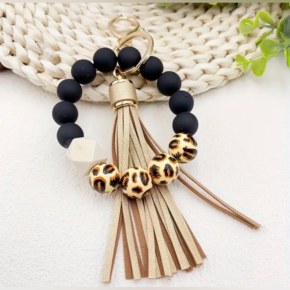 1pc Silicone Leopard Beaded Tassel  Keychain